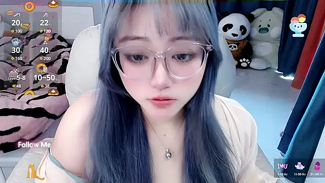 Snapshot of Sweet-18wanwan chatting on 01.14.25 Sweet-18wanwan online show from 01.14.25