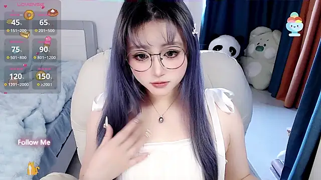 Snapshot of Sweet-18wanwan chatting on 03.09.25 Sweet-18wanwan online show from 03.09.25