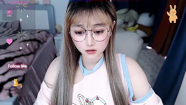 Snapshot of Sweet-18wanwan chatting on 10.26.25 Sweet-18wanwan online show from 10.26.25