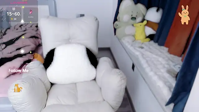 Snapshot of Sweet-18wanwan chatting on 10.29.25 Sweet-18wanwan online show from 10.29.25