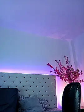 Elektra Queen online show from 02.19.25