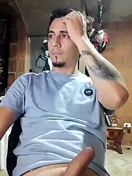 Snapshot of Rejy1992 chatting on 12.04.24 Rejy1992 online show from 12.04.24