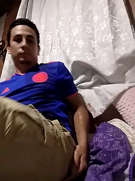 Snapshot of Rejy1992 chatting on 10.12.25 Rejy1992 online show from 10.12.25