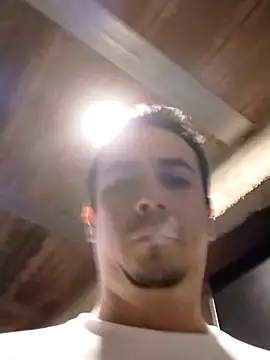 Snapshot of Rejy1992 chatting on 10.18.25 Rejy1992 online show from 10.18.25