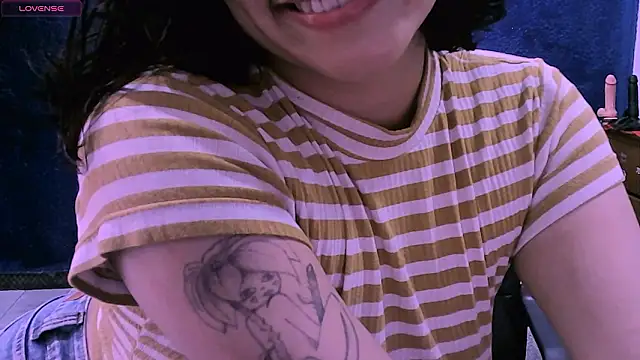 NinaYellow online show from 01.16.26