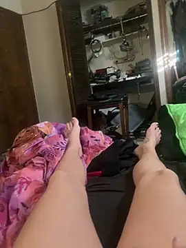 Snapshot of Everlyrose27 chatting on 01.28.25 Everlyrose27 online show from 01.28.25