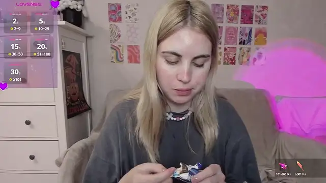 pawpaws online show from 01.25.25