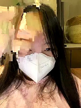 Snapshot of MEOW_MEO chatting on 12.17.25 MEOW MEO online show from 12.17.25