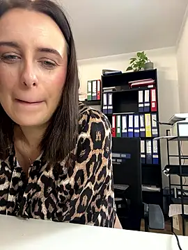 Snapshot of Hii_Lolla chatting on 01.16.26 Hii Lolla online show from 01.16.26