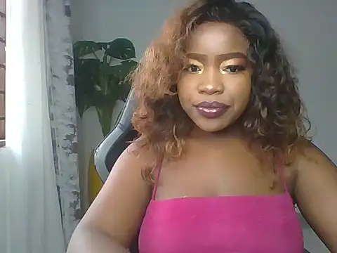 Snapshot of rosey_cheeks chatting on 02.16.26 rosey cheeks online show from 02.16.26