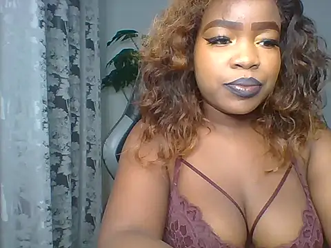 Snapshot of rosey_cheeks chatting on 02.22.26 rosey cheeks online show from 02.22.26