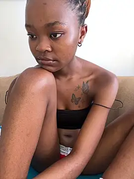 Snapshot of Grusha19 chatting on 02.18.26 Grusha19 online show from 02.18.26