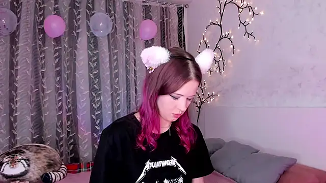 space cowgirl online show from 02.19.25