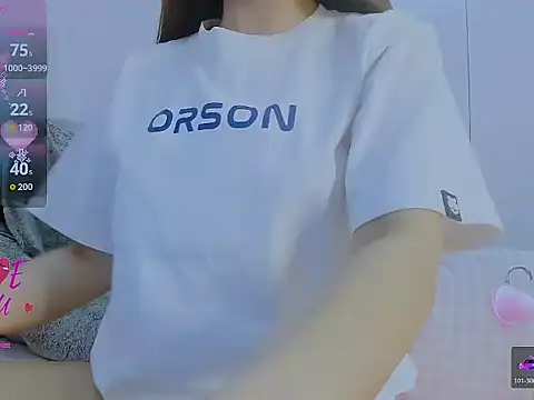 Snapshot of Linh_diudang chatting on 05.15.26 Linh diudang online show from 05.15.26