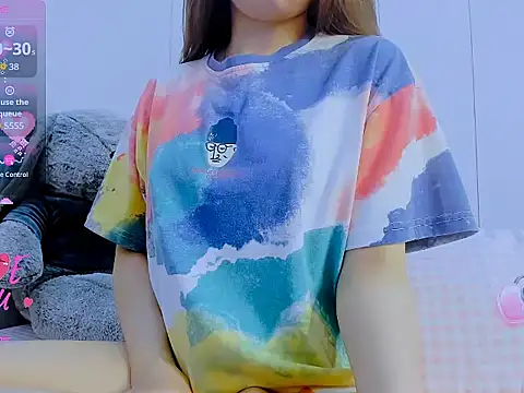Snapshot of Linh_diudang chatting on 05.27.26 Linh diudang online show from 05.27.26