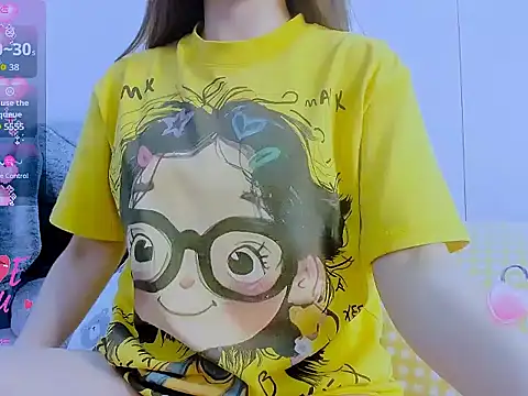 Snapshot of Linh_diudang chatting on 06.09.26 Linh diudang online show from 06.09.26