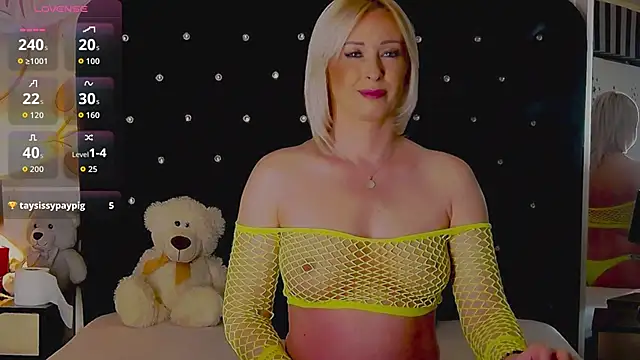 OliviaShaw23 online show from 04.21.26