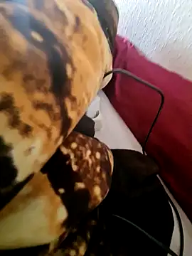 Snapshot of ILoveJOI69 chatting on 02.02.25 ILoveJOI69 online show from 02.02.25