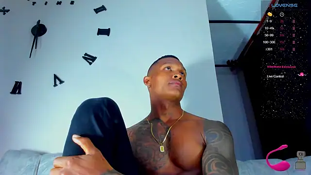 esteveen ortegas  online show from 12.20.24