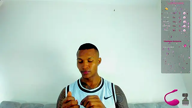 esteveen ortegas  online show from 02.19.25