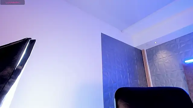 alicee smithh1 online show from 11.29.25