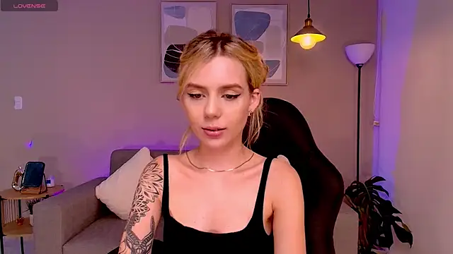 MirandaShaw online show from 01.13.25