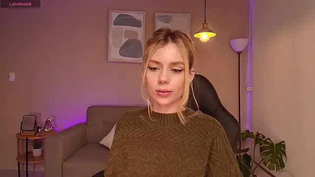 MirandaShaw online show from 02.10.25