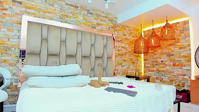 karla dunn online show from 03.06.25