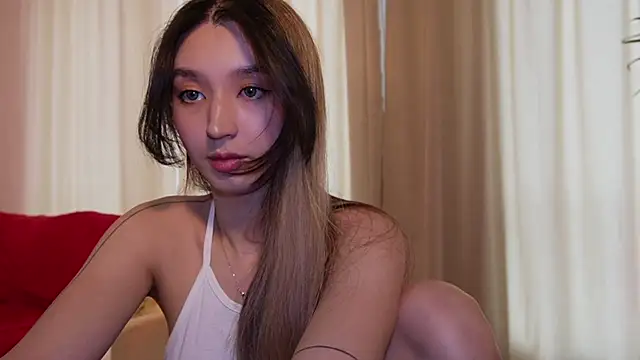 Snapshot of Sarasuo1 chatting on 02.28.25 Sarasuo1 online show from 02.28.25