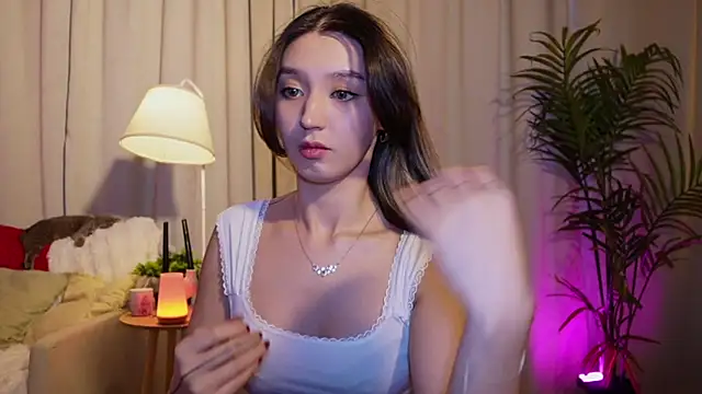 Snapshot of Sarasuo1 chatting on 03.03.25 Sarasuo1 online show from 03.03.25