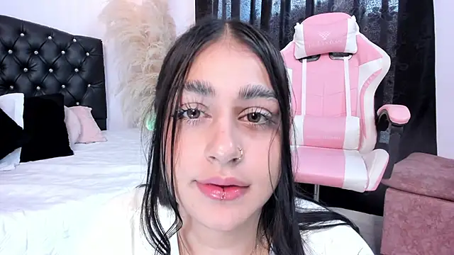 GabyRhodes online show from 12.01.24