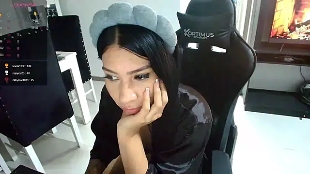 Pamela-fit online show from 02.12.25