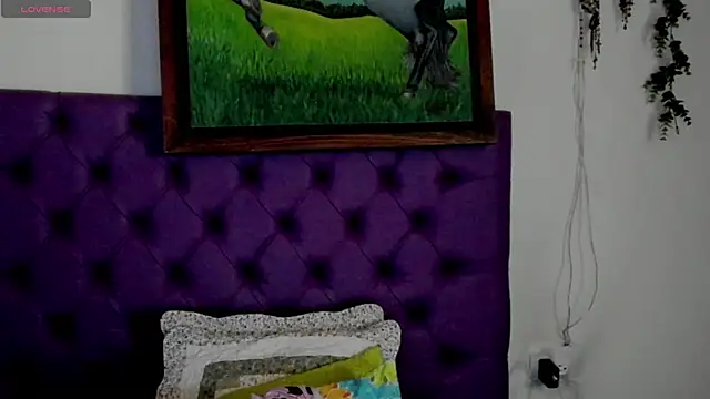 Cloeandtyfanny online show from 06.17.26