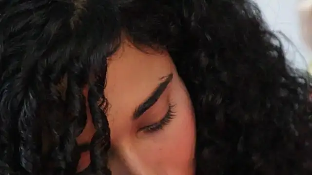 Snapshot of Mysensualbrunette1 chatting on 01.04.25 Mysensualbrunette1 online show from 01.04.25