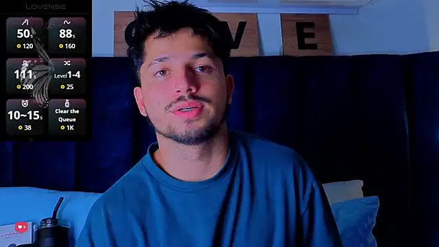 Snapshot of Issac_james_ chatting on 03.25.26 Issac james online show from 03.25.26