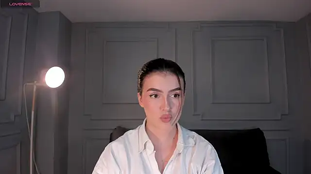 PaulinaSantos  online show from 01.09.26