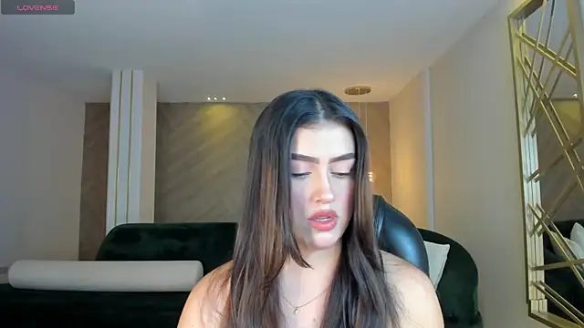 PaulinaSantos  online show from 06.09.26