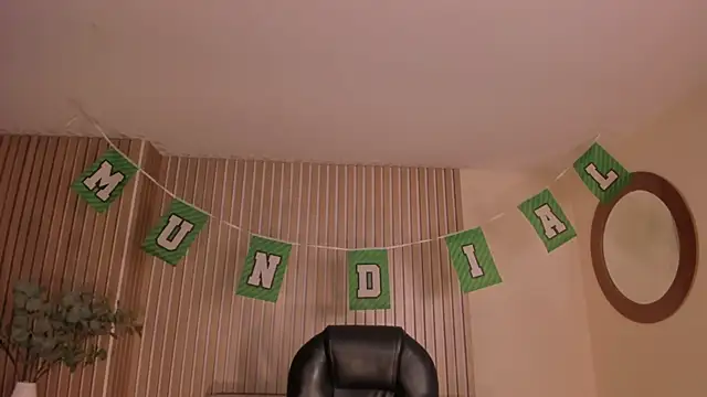 PaulinaSantos  online show from 06.14.26