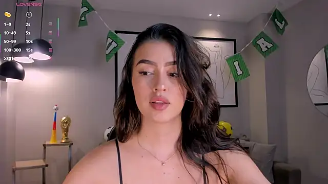 PaulinaSantos  online show from 06.14.26