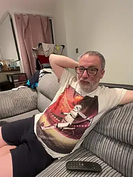 LondonTeffy online show from 06.30.26