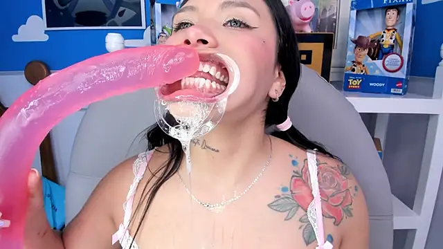 miss keisi online show from 01.28.25