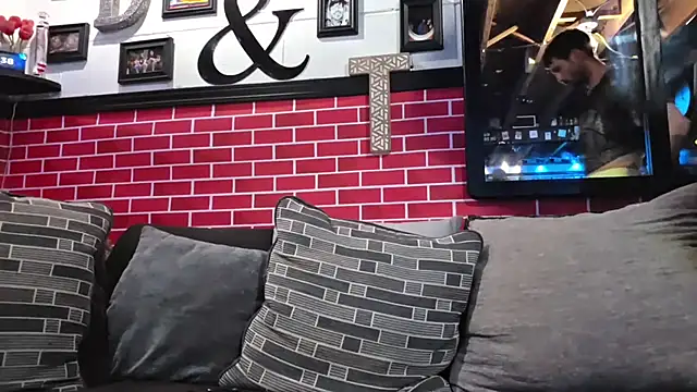 Rickeyslatter online show from 06.12.26