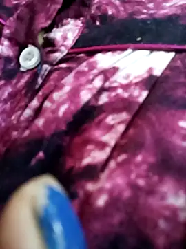 Snapshot of Sexy_rosyyyy chatting on 10.31.25 Sexy rosyyyy online show from 10.31.25