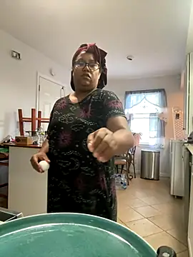 ebonyred online show from 10.25.25