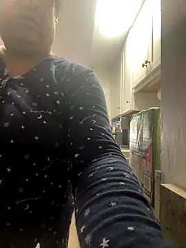 ebonyred online show from 11.11.25