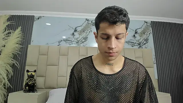 Snapshot of AgarEvans chatting on 02.17.26 AgarEvans online show from 02.17.26