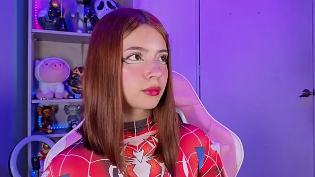 EmilyMiller  online show from 12.15.25