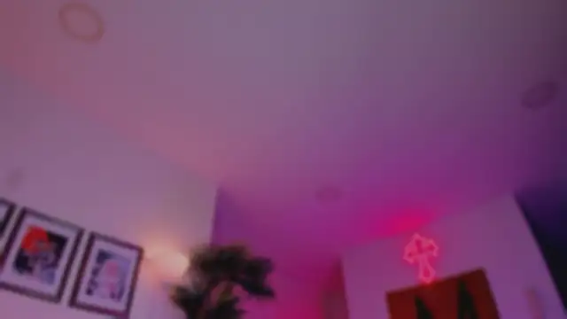 Taylor  foxxx online show from 02.14.26