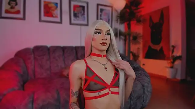 Taylor  foxxx online show from 06.17.26