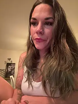 Snapshot of Lady_Knaller chatting on 02.09.26 Lady Knaller online show from 02.09.26